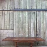 Table de style renaissance espagnole