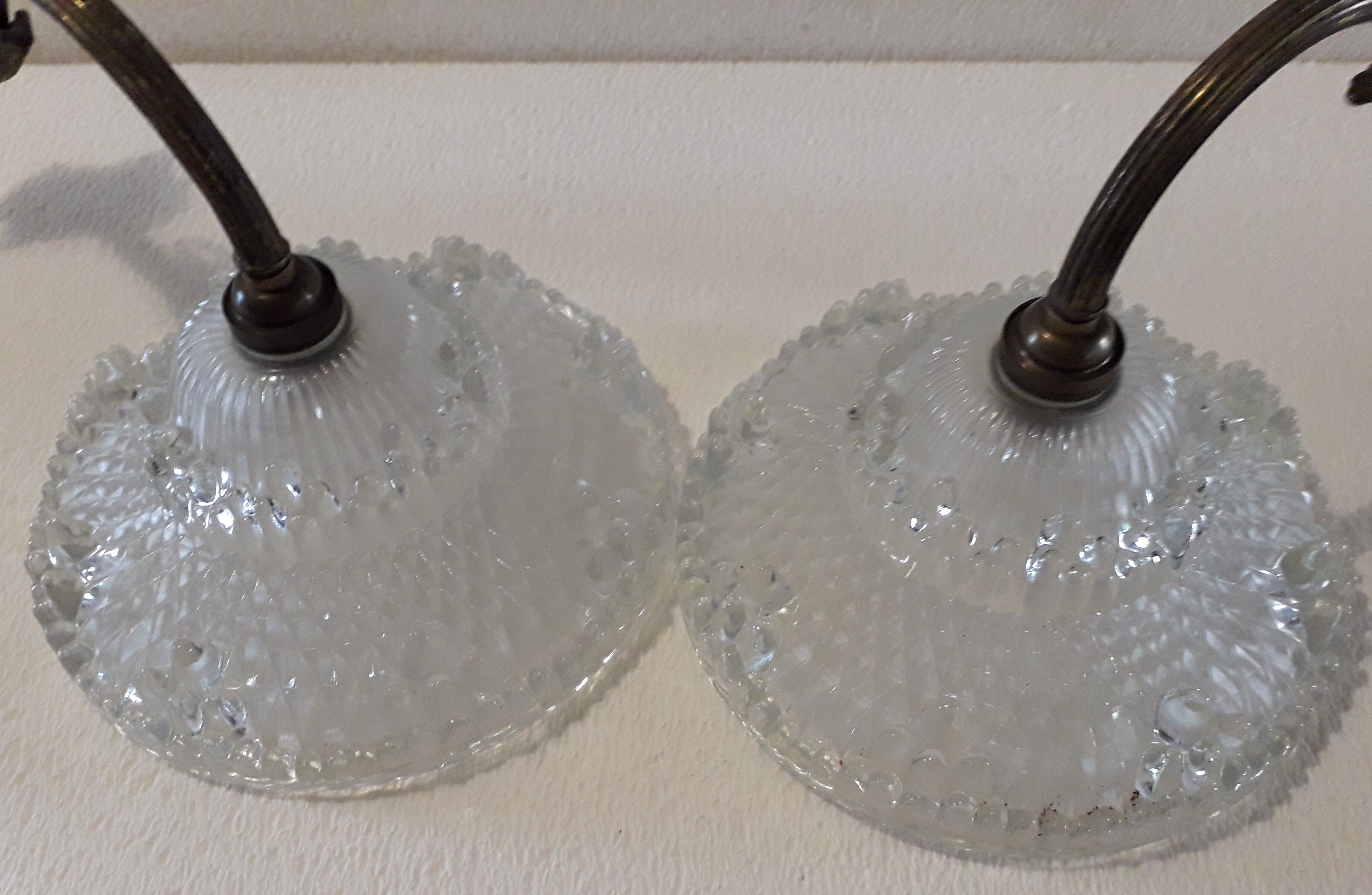 Duo d' appliques en bronze et verre