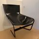 Fauteuil F444 Pierre Paulin pour Artifort Cuir Noir Piètement Métal La