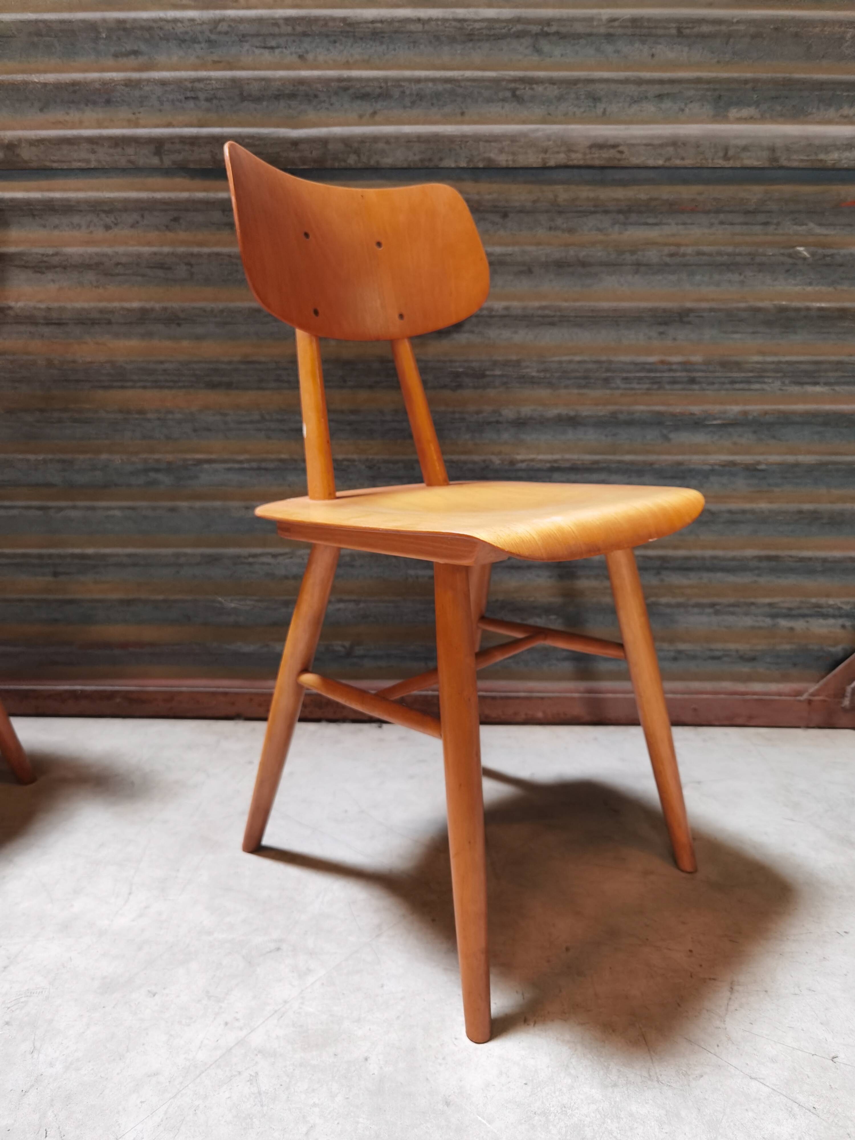 Set of 5 all-wood chairs published by Ton 1960