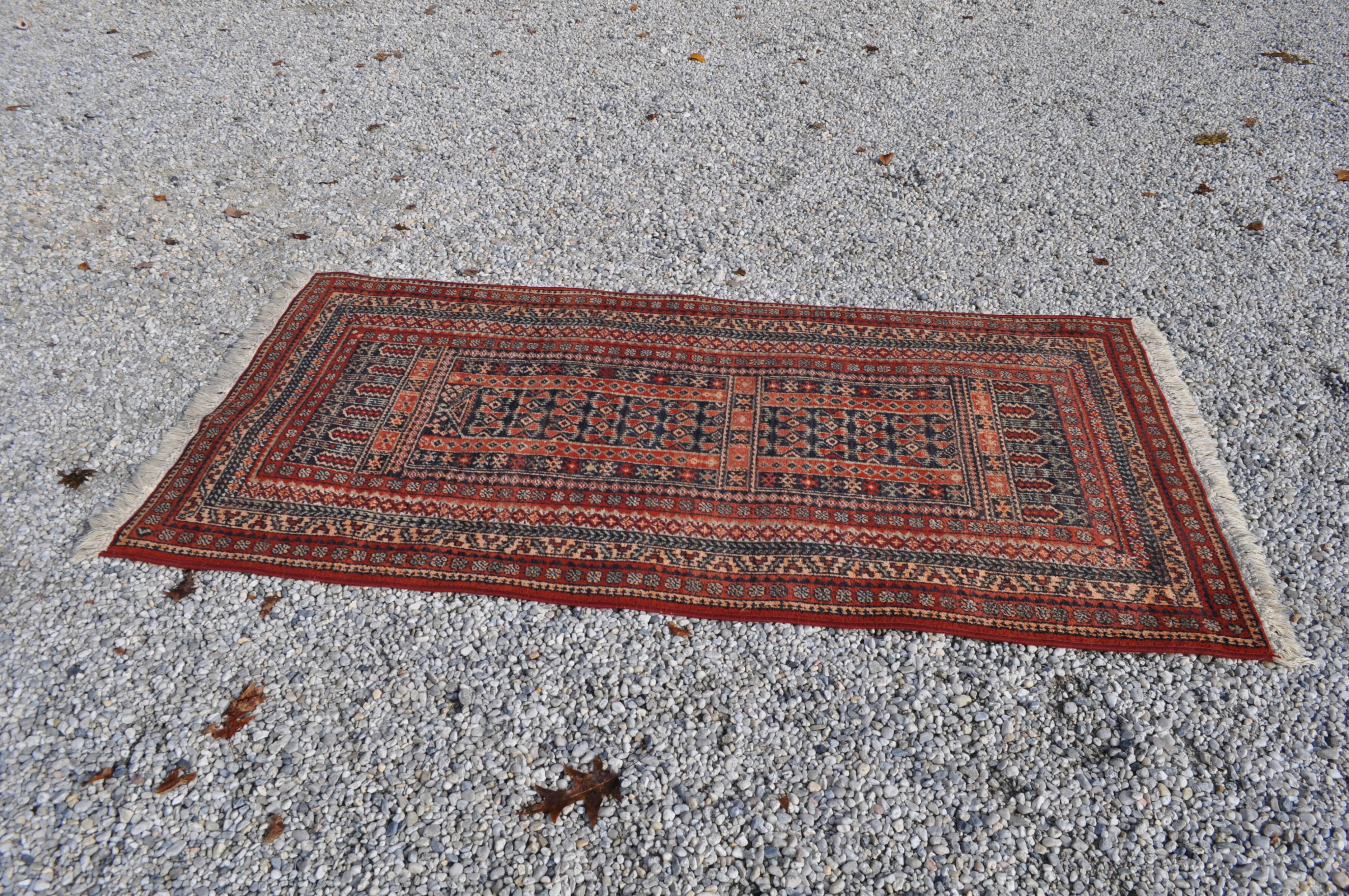 Carpet karjan Louis de Pootere