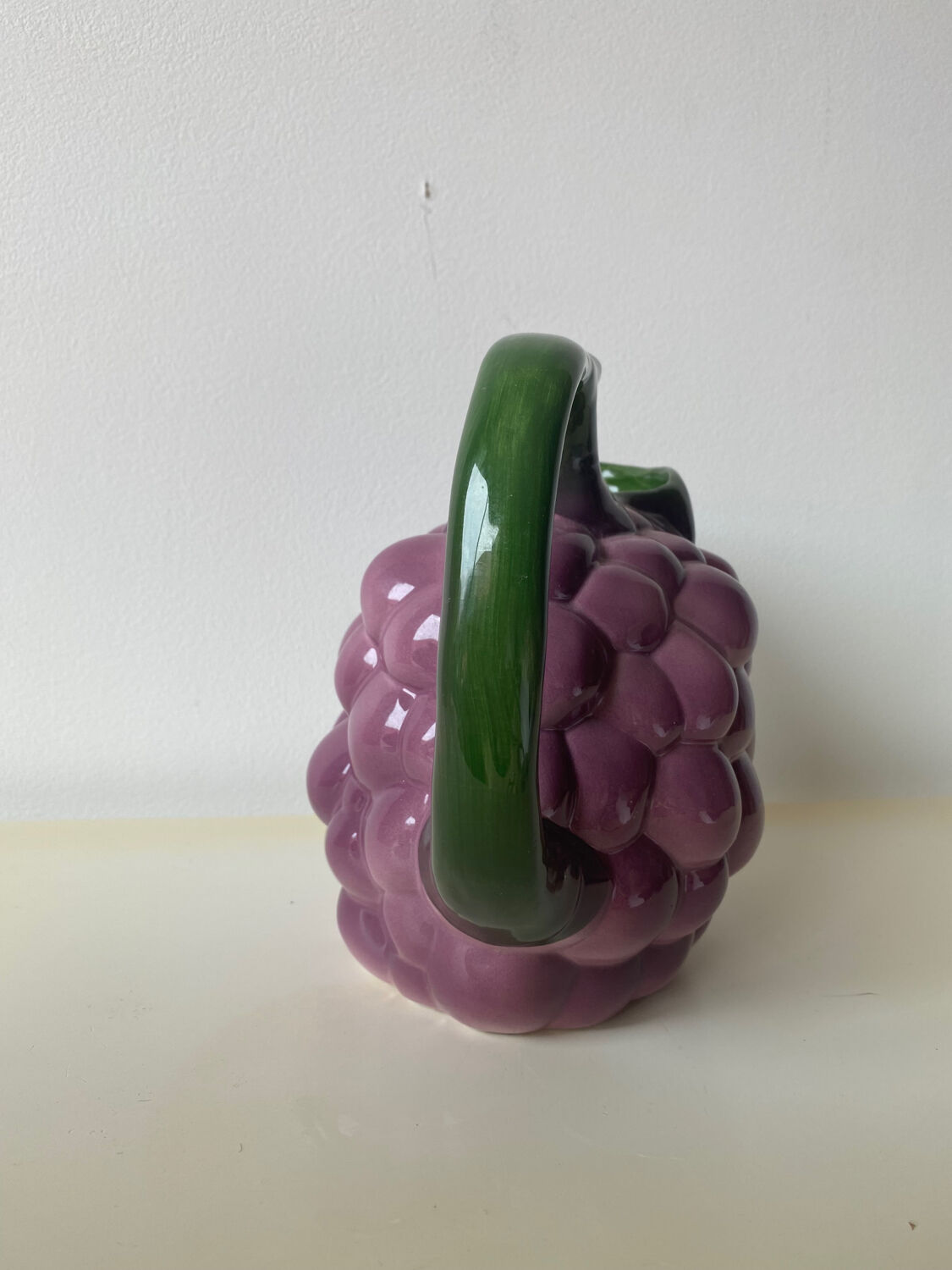 Grape slip pitcher
