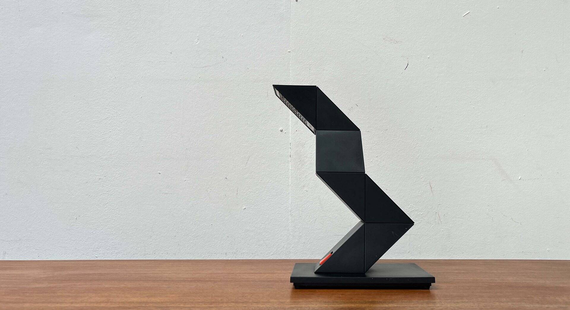 Flexible table lamp Z-Lite Zig Zag postmodern model, 1980s