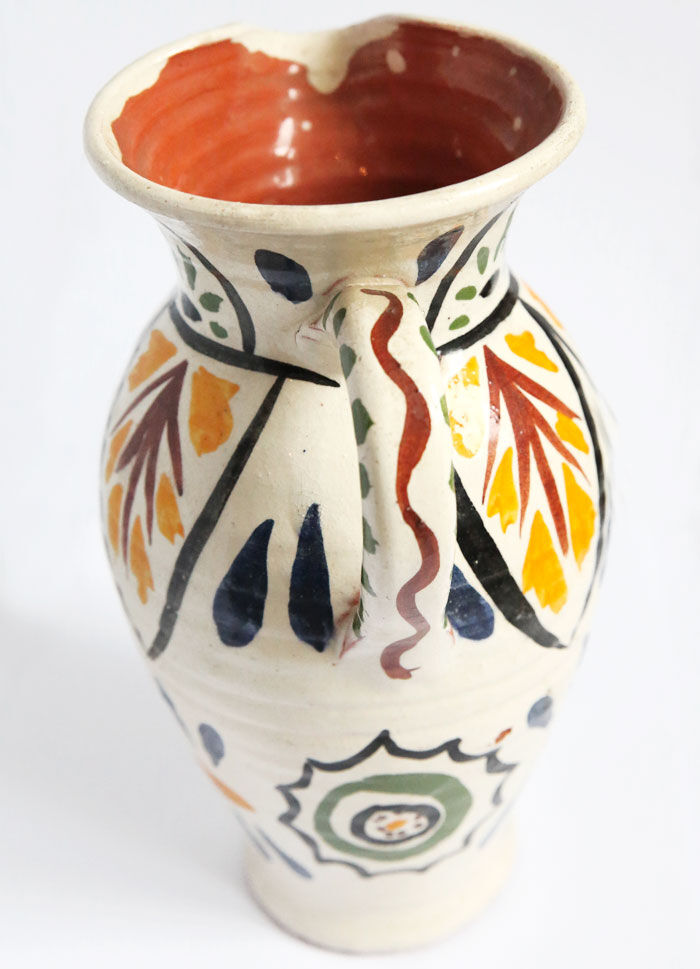 Meyssac folk motifs pitcher in Limousin