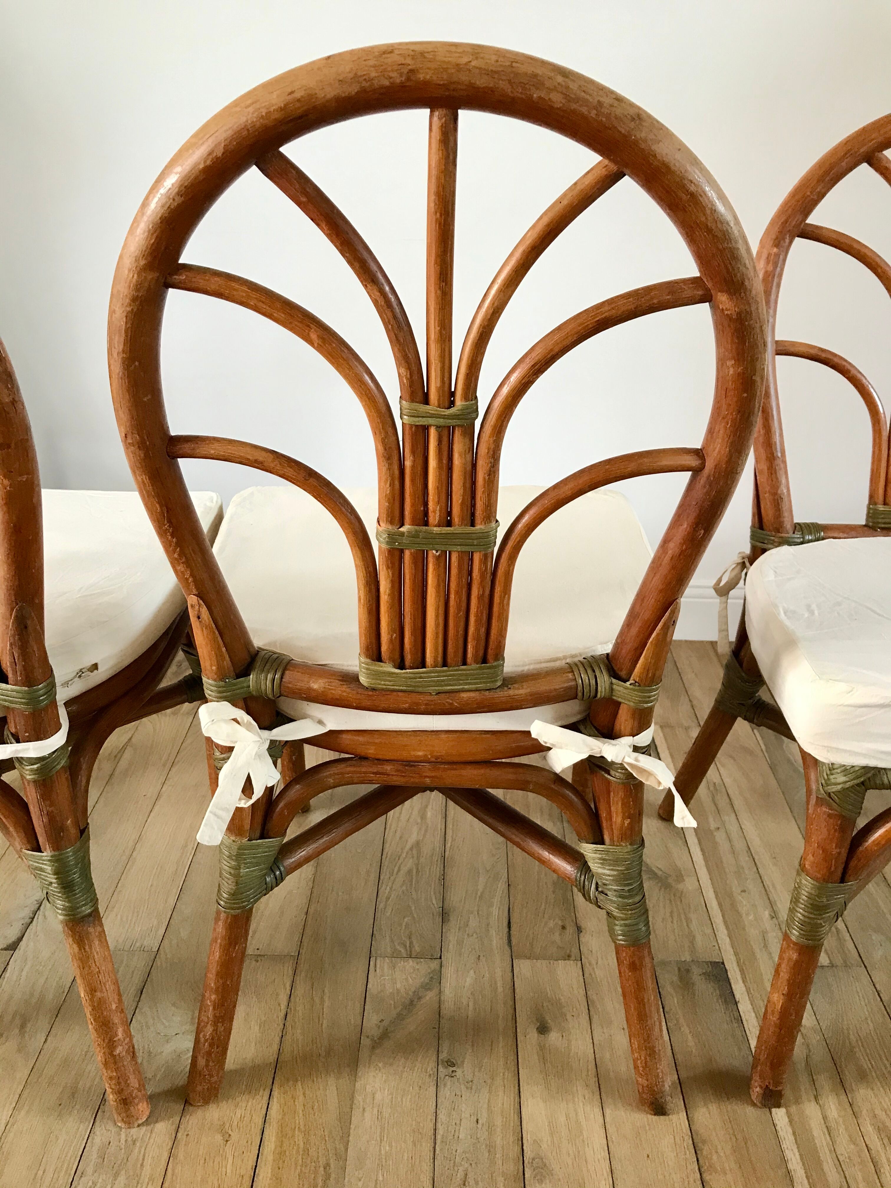 Set of 3 rattan / bamboo chairs with cushions years 1960-1970