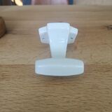 Porcelain hook