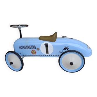 Small car for children's room decor.