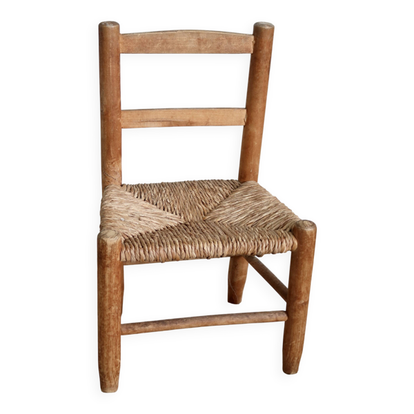 Chaise d'enfant ancienne en bois et assise paillé