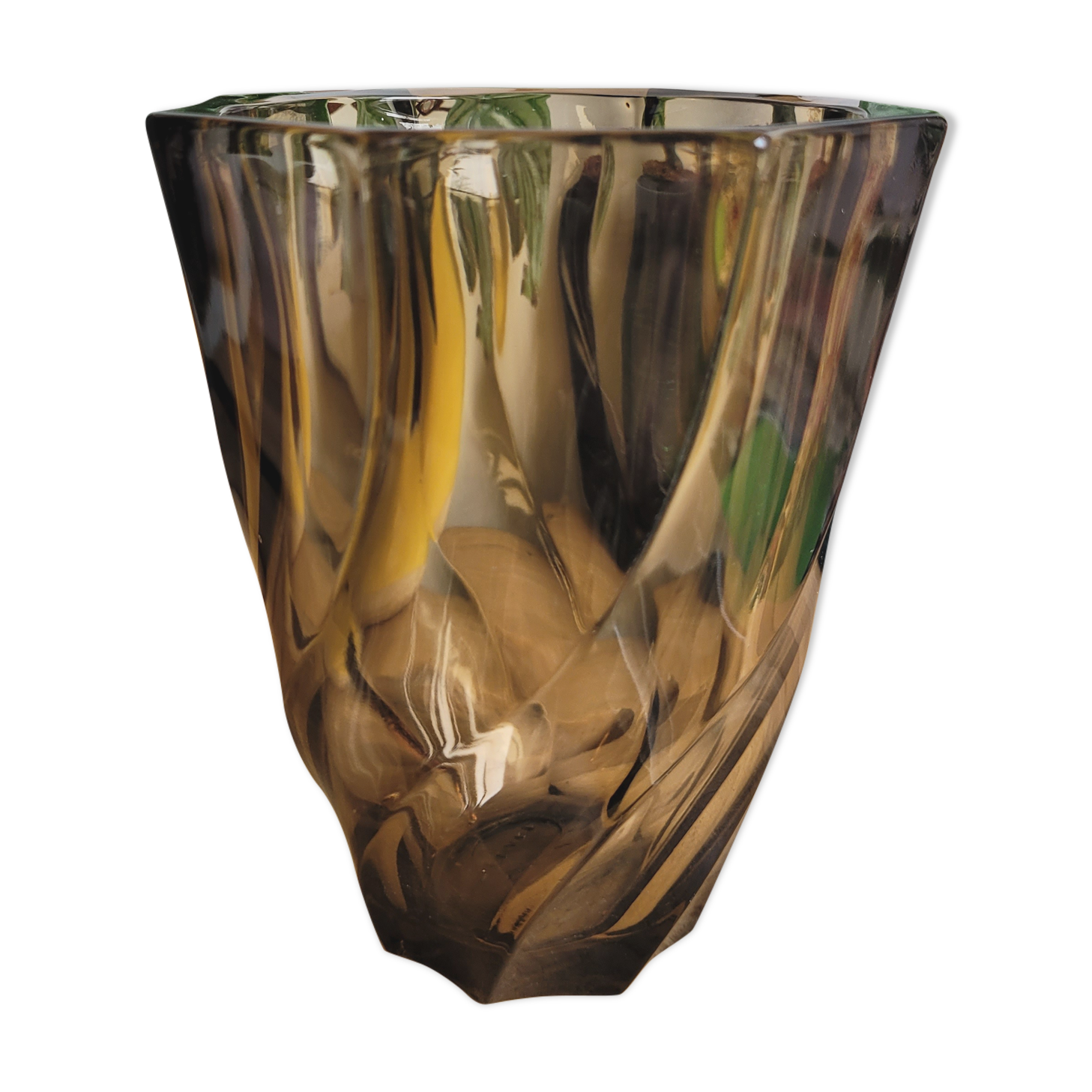 Glass luminarc vase