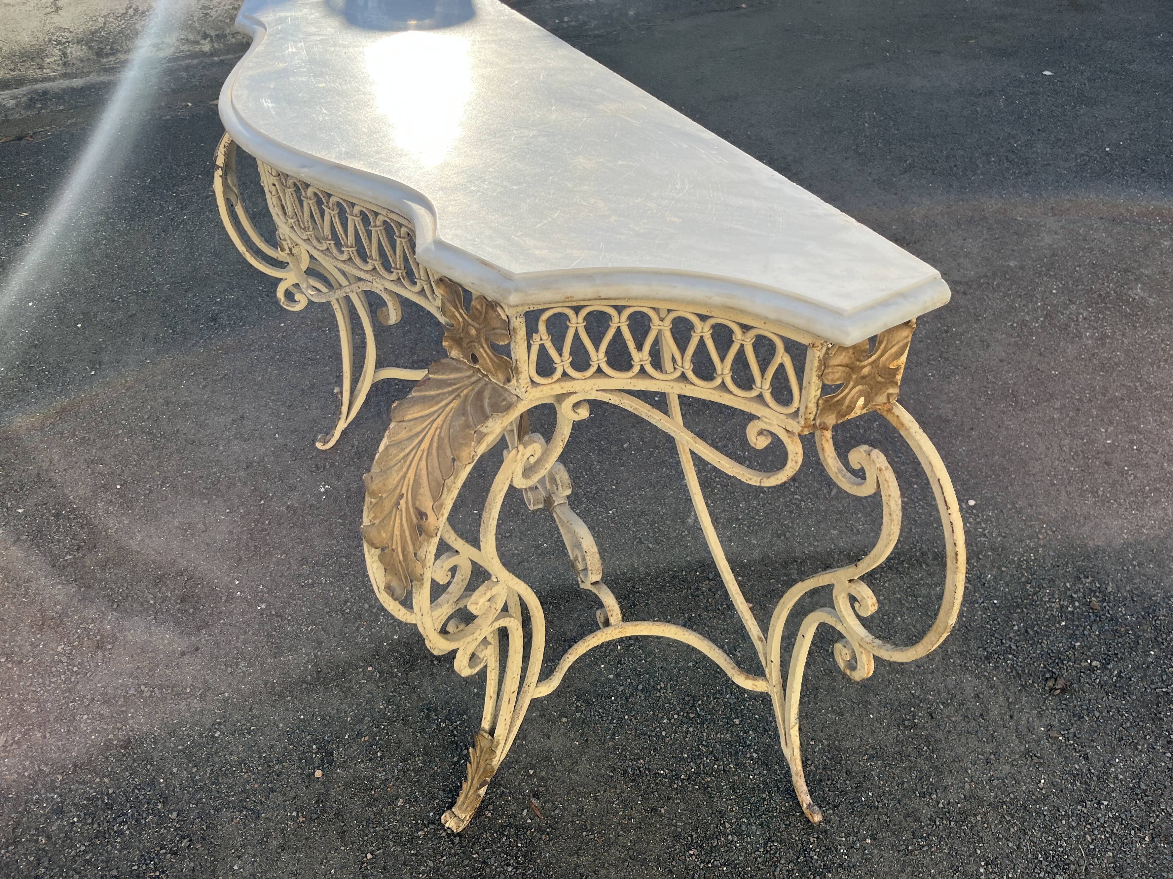 Half-moon console in wrought iron and marble