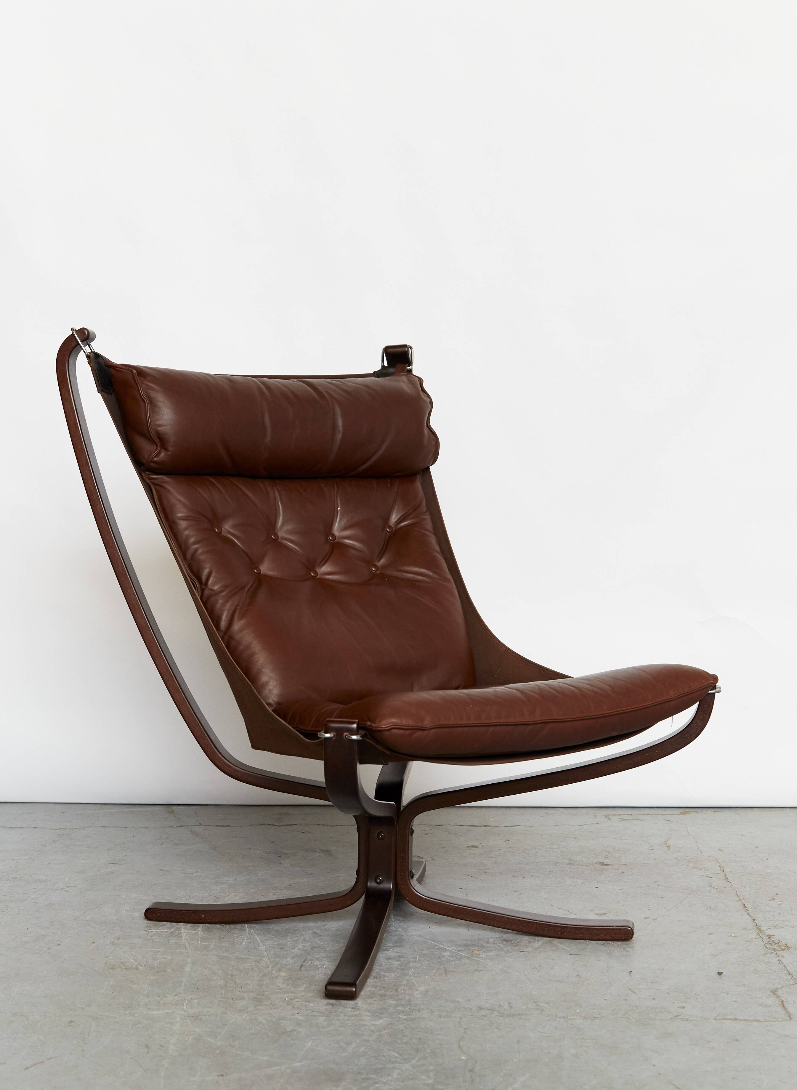 Sigurd Resell Falcon Chair for Vatne MøblerSigurd Resell Falcon Chair for Vatne Møbler