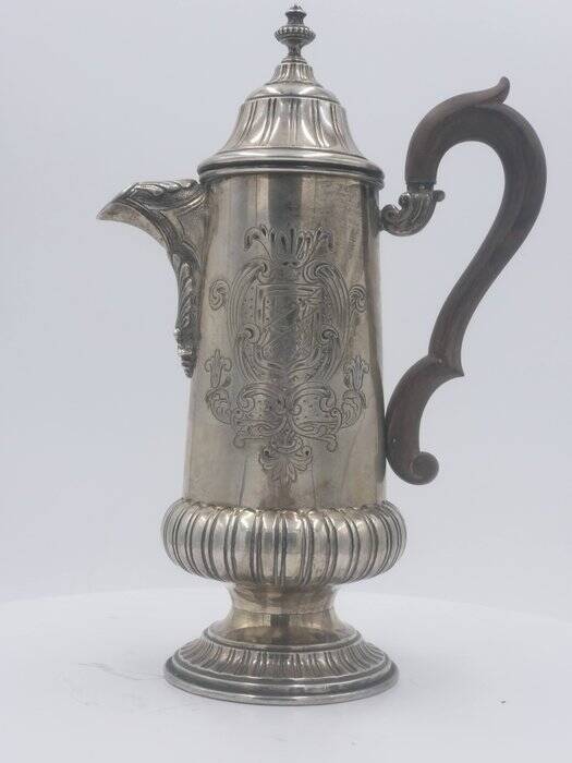 800 silver teapot Italian goldwork 1st half of the 20th century