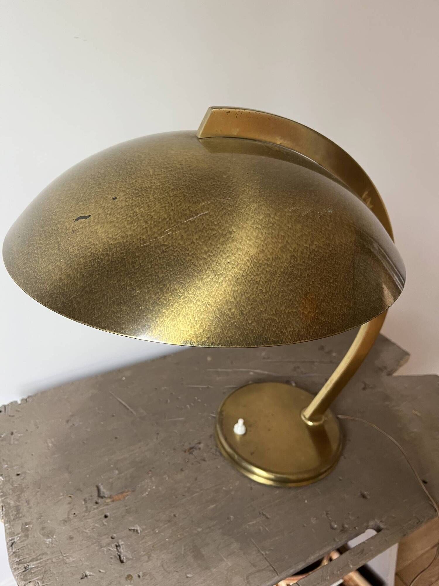 Bauhaus desk lamp in brass by Egon Hillebrand