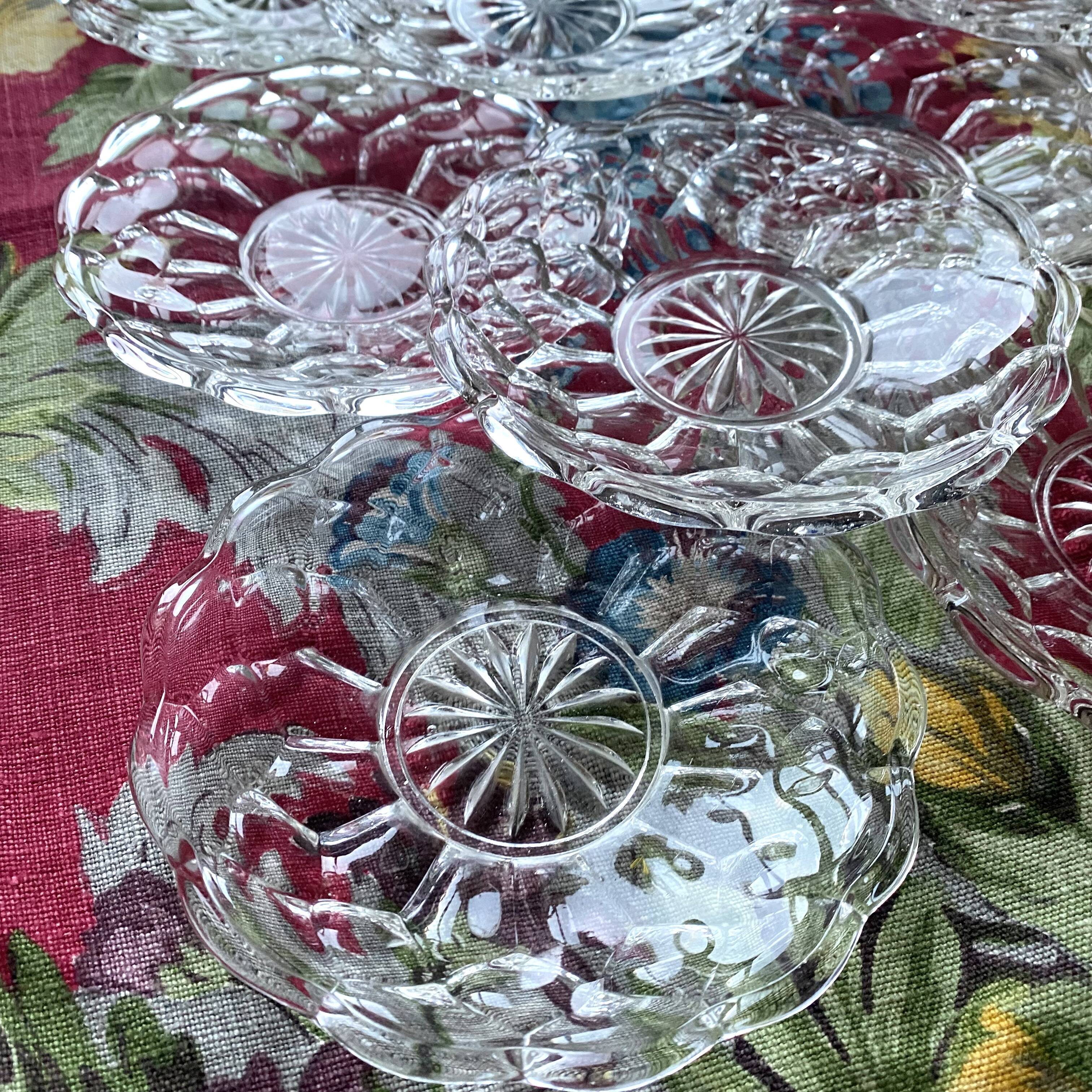 12 transparent glass dessert plates
