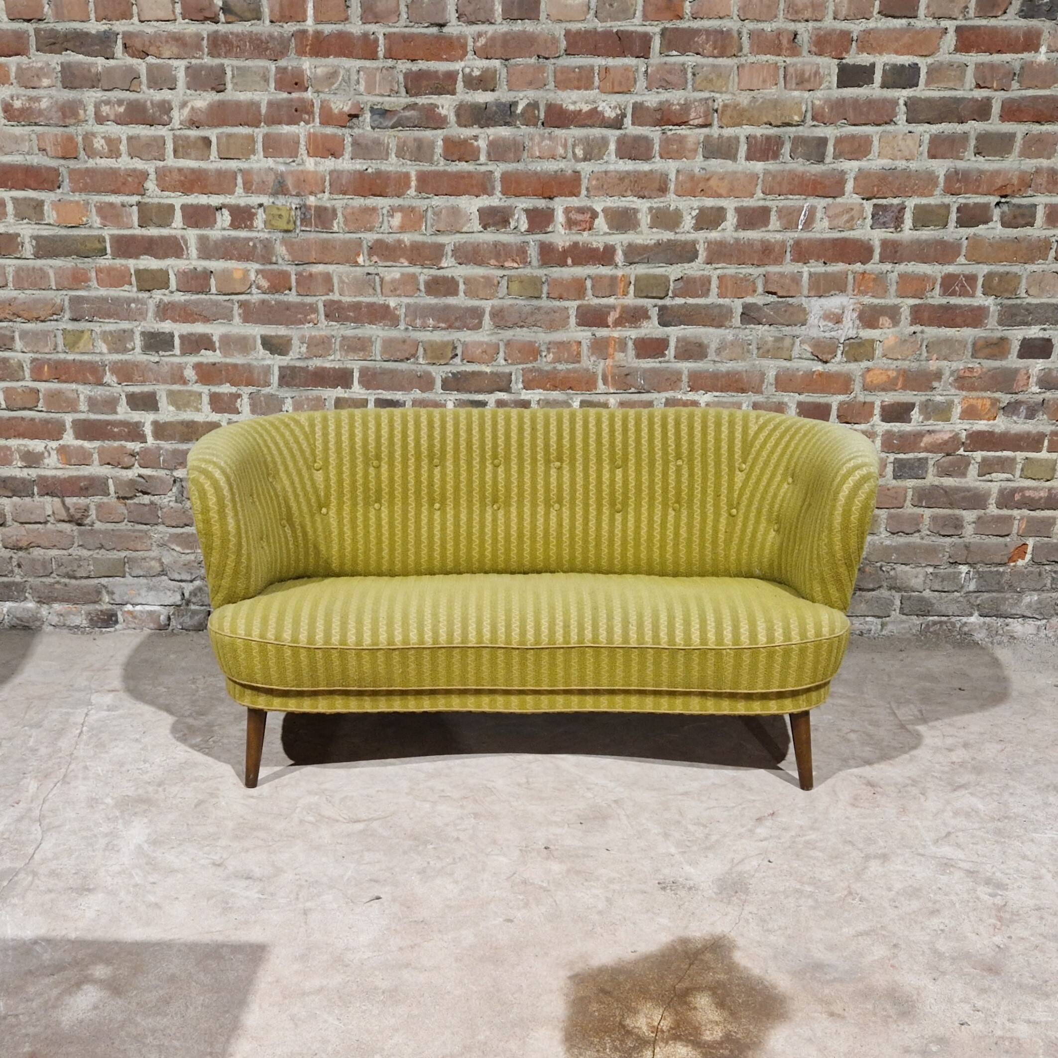 Vintage banana sofa