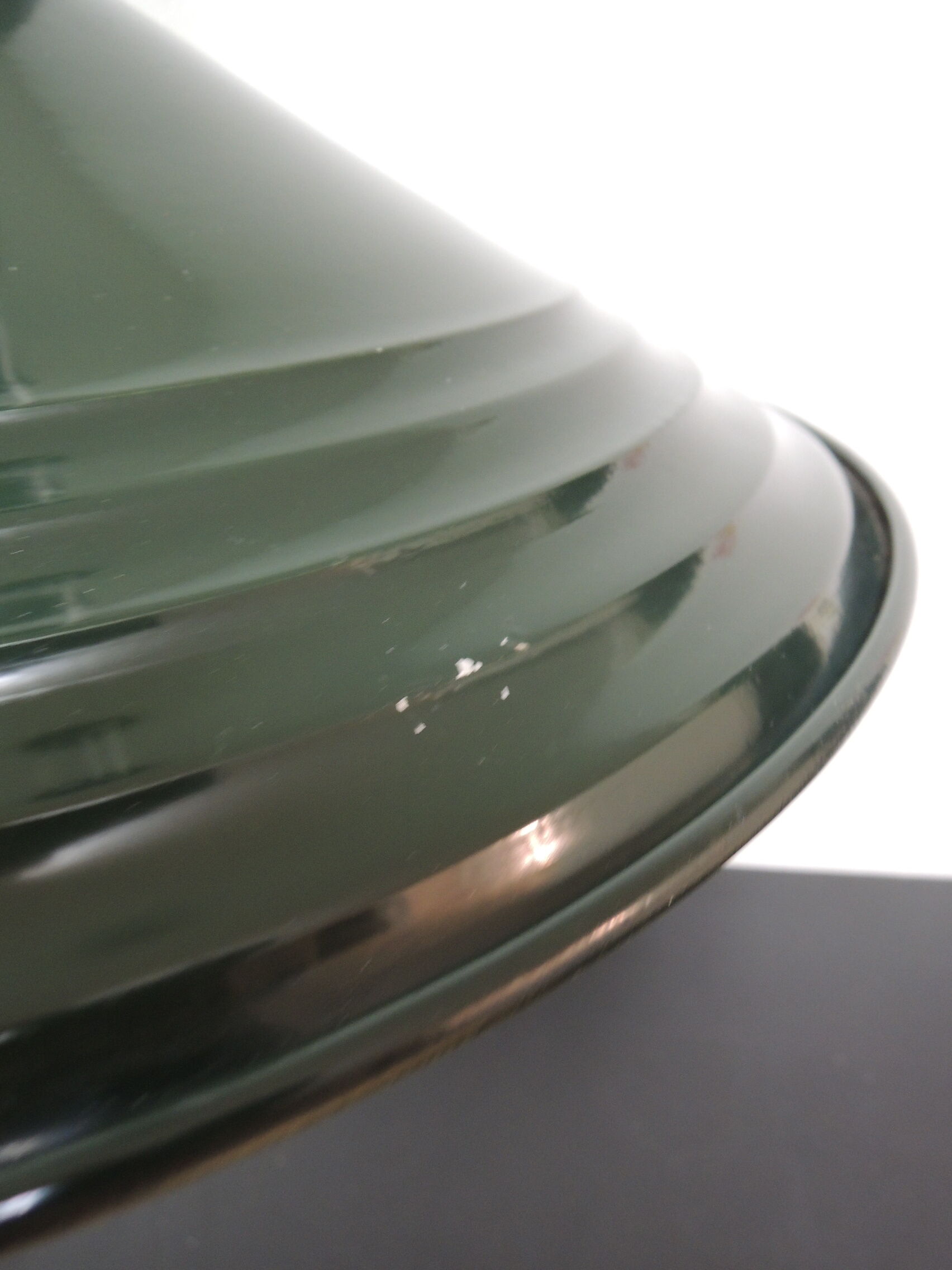 Suspension rises and falls in metal