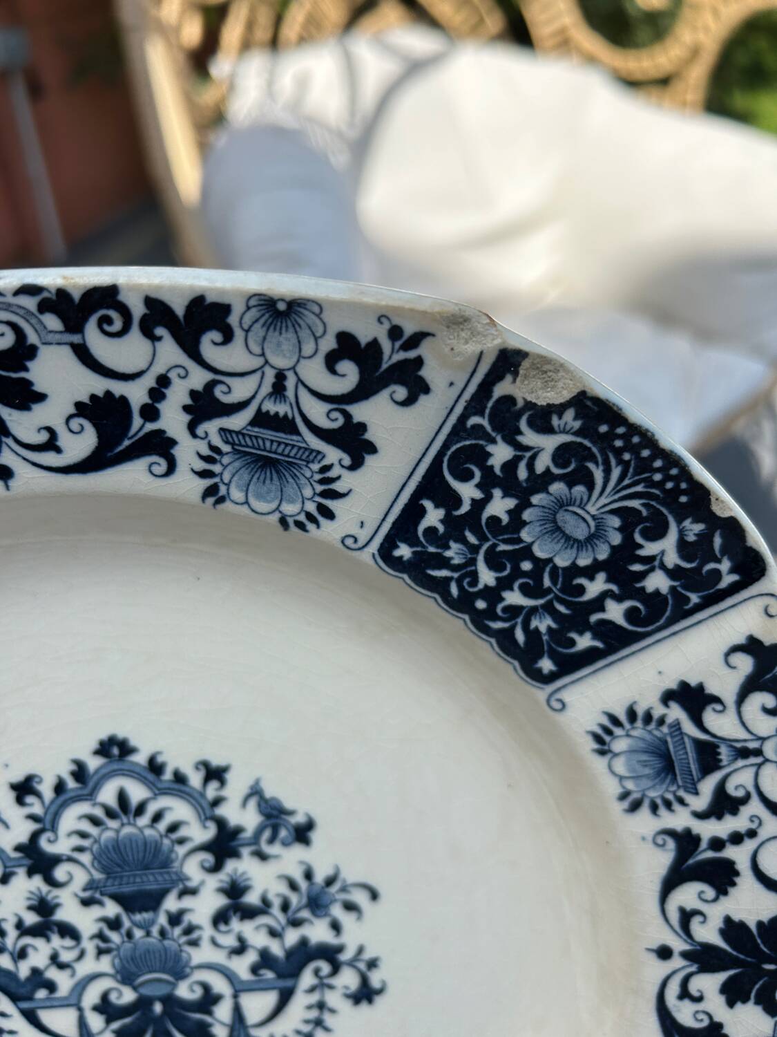 6 Terre de Fer Gien Ibis plates