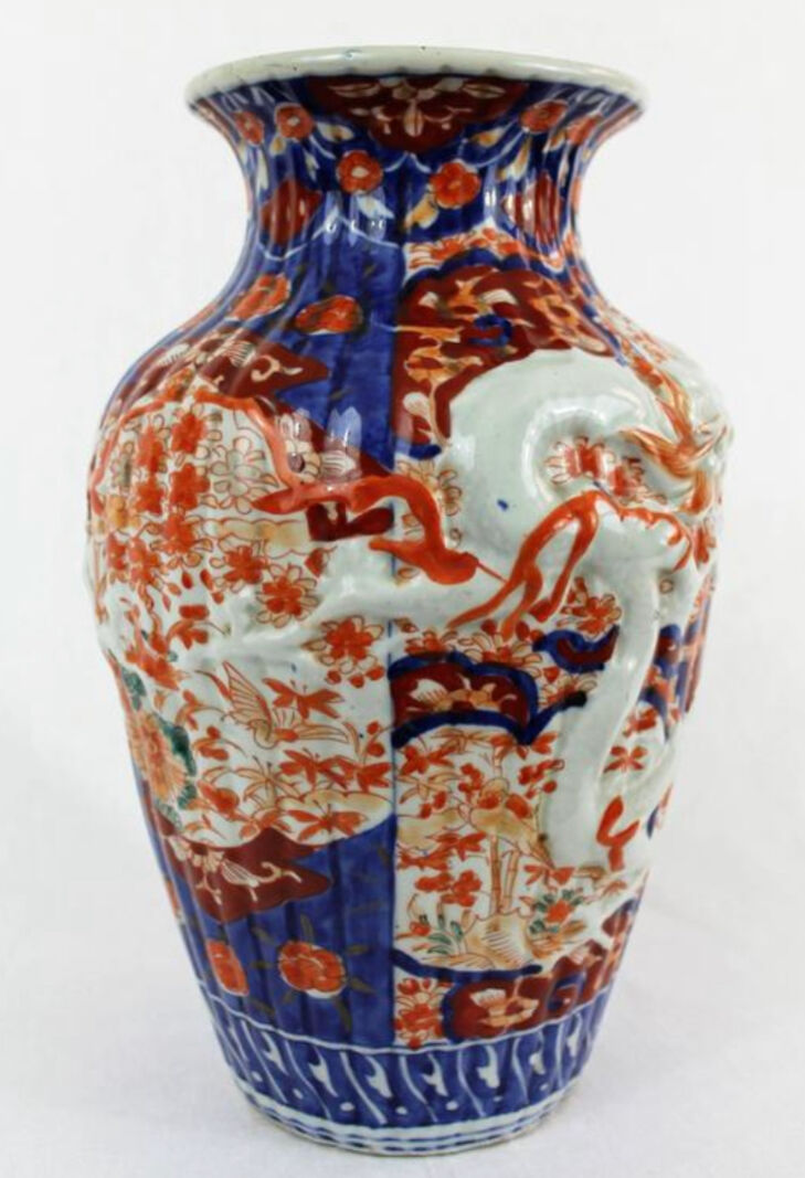 19th century Imari porcelain baluster vase with dragon relief decoration
