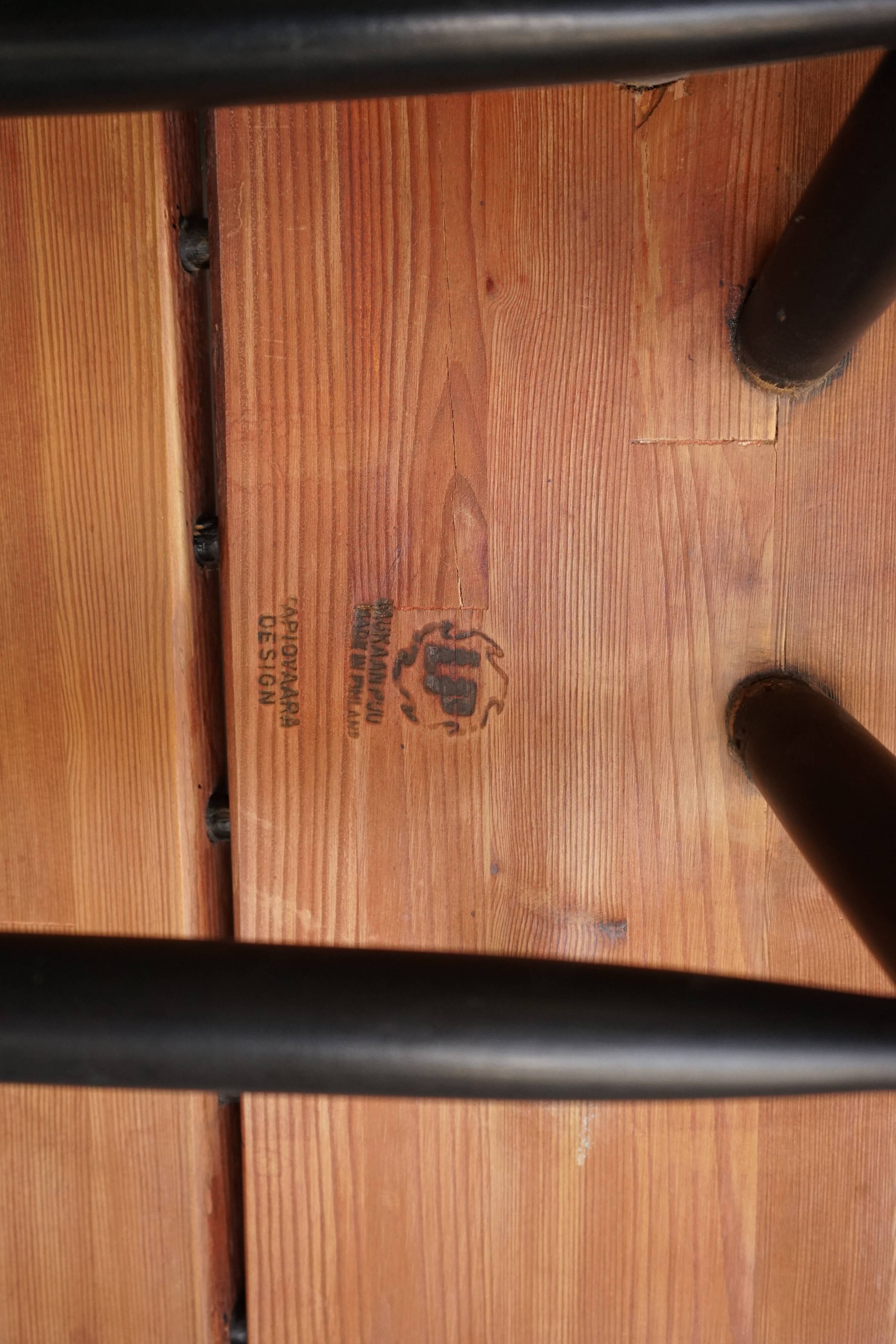 Chaises longues Pirkka par Ilmari Tapiovaara pour Laukaan Puu. Lot de 2