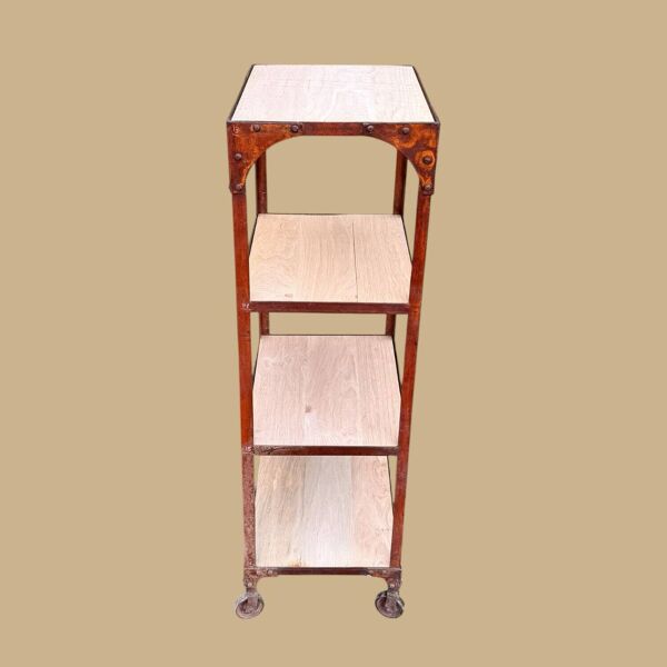 Ancienne étagère industrielle, meuble d’atelier