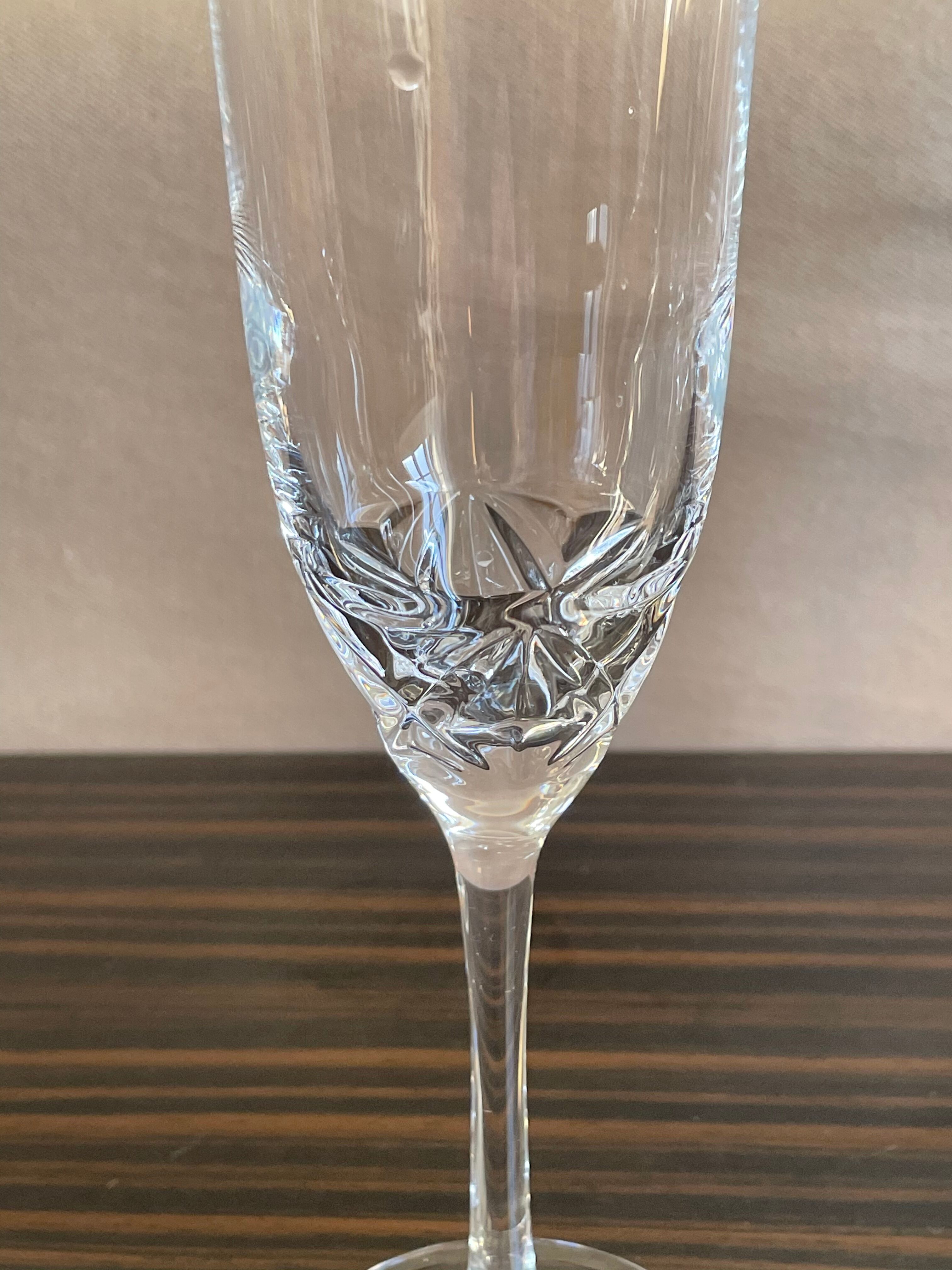 4 champagne flutes arc France h 21 cm vintage