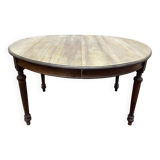 Table de salle à manger ovale de style Louis XVI en noyer