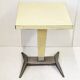 Table de bistrot vintage en formica & acier 1950