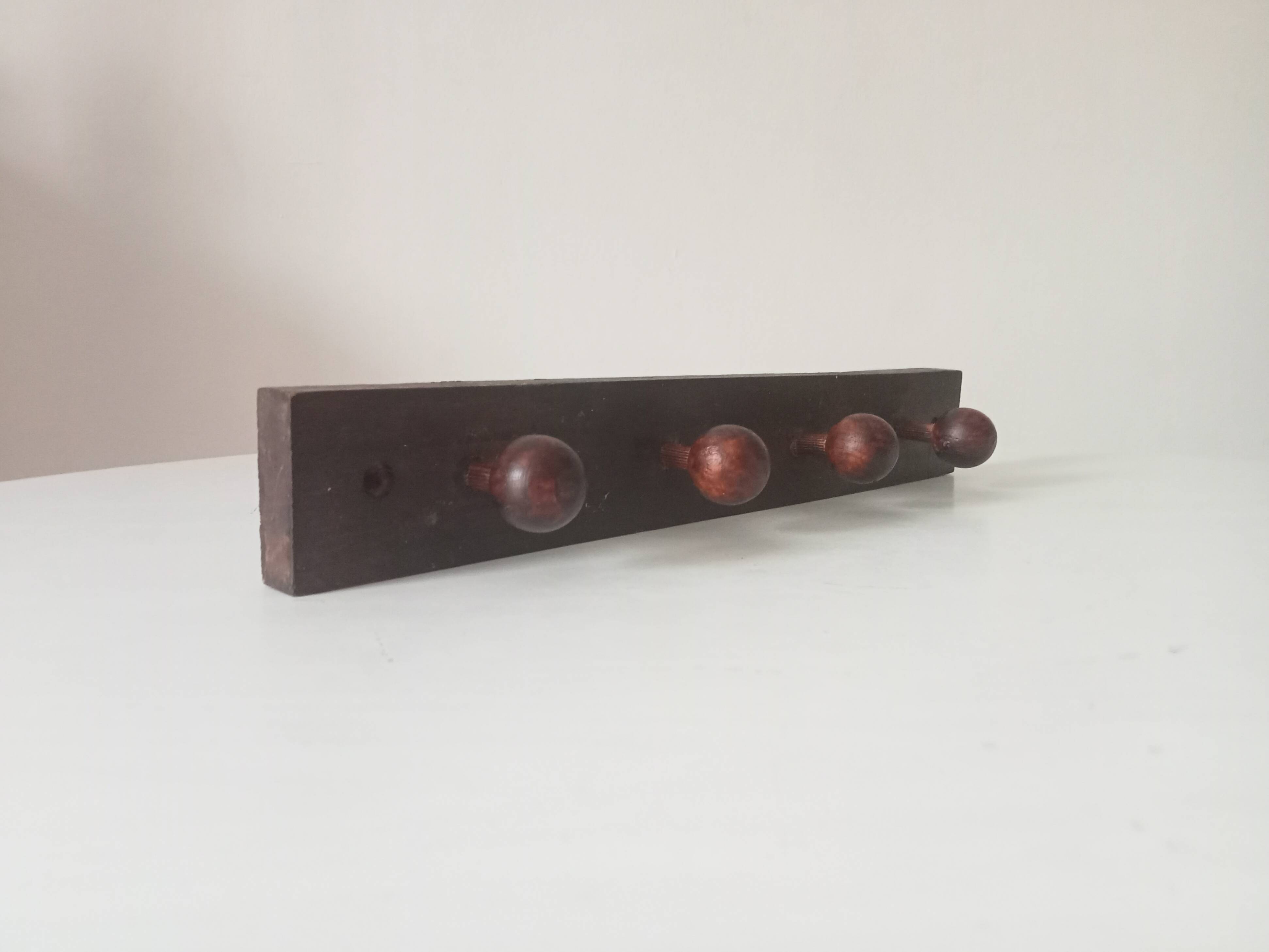 Porte manteau mural vintage en bois