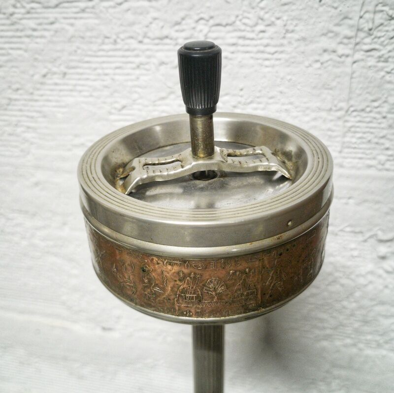 Marble standing ashtray