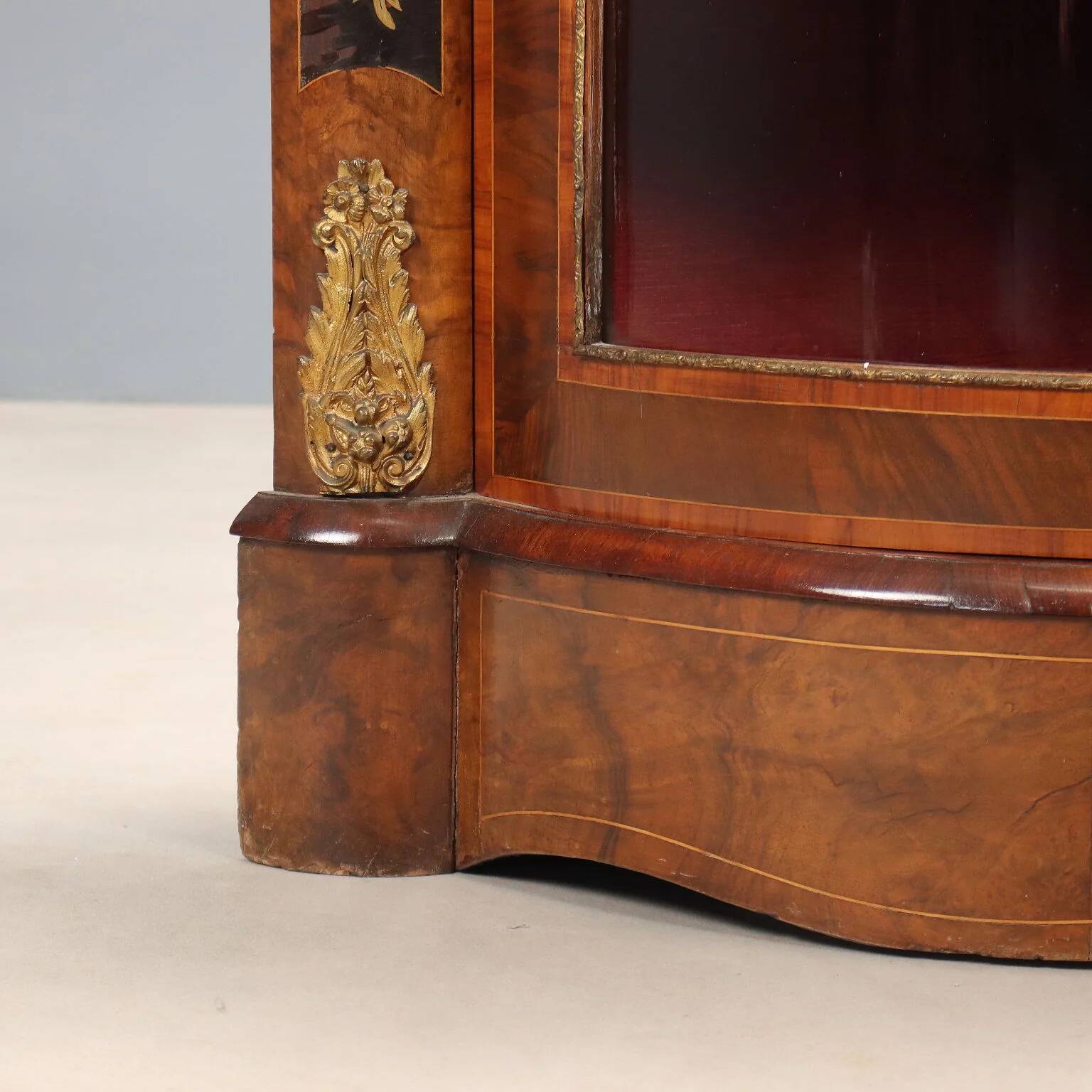 Antique cabinet in various types of wood, United Kingdom, 19th century.