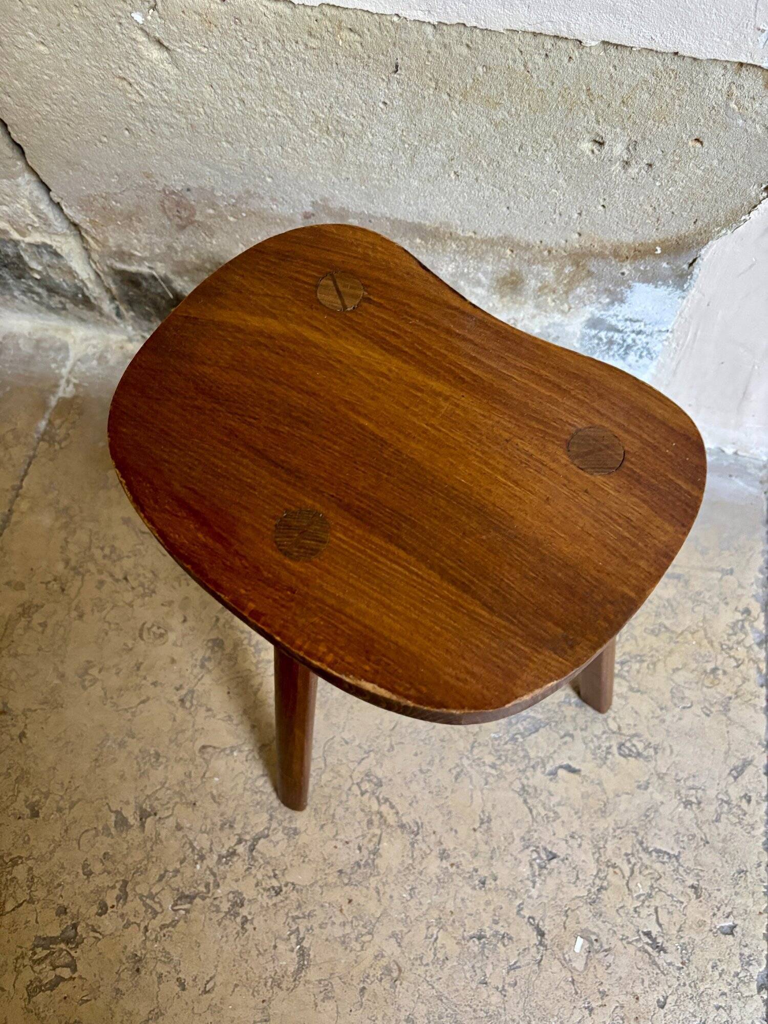 Wooden bean tripod stool no. 1