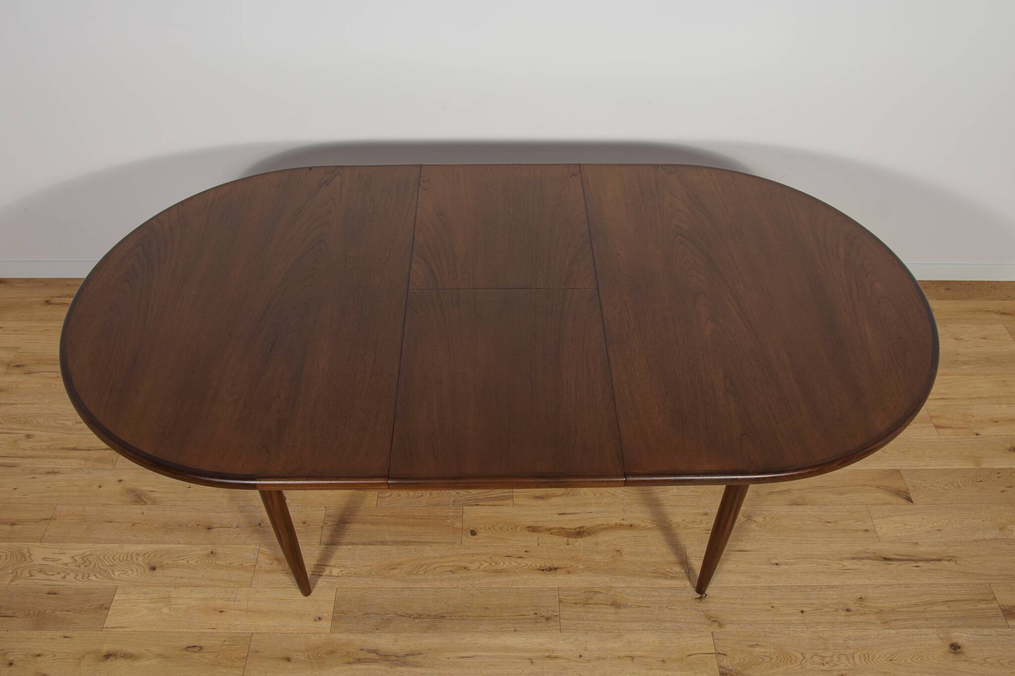 Mid-Century Oval Dining Table in Teak from G-Plan, United Knigdom, 1960s