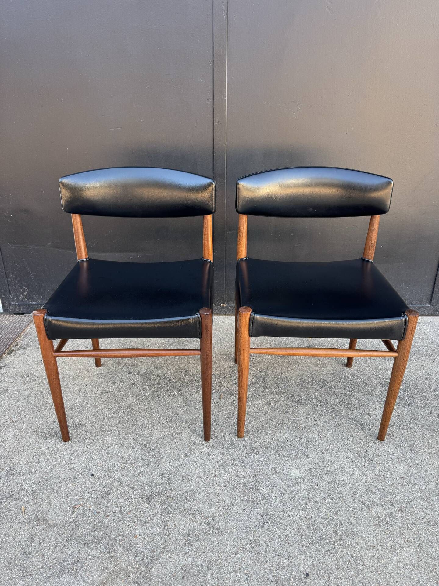 Chaises style scandinave années 60