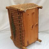 Playing box with two handles towards 1960s dimension: height -46.5cm- width -60cm-Pr-37