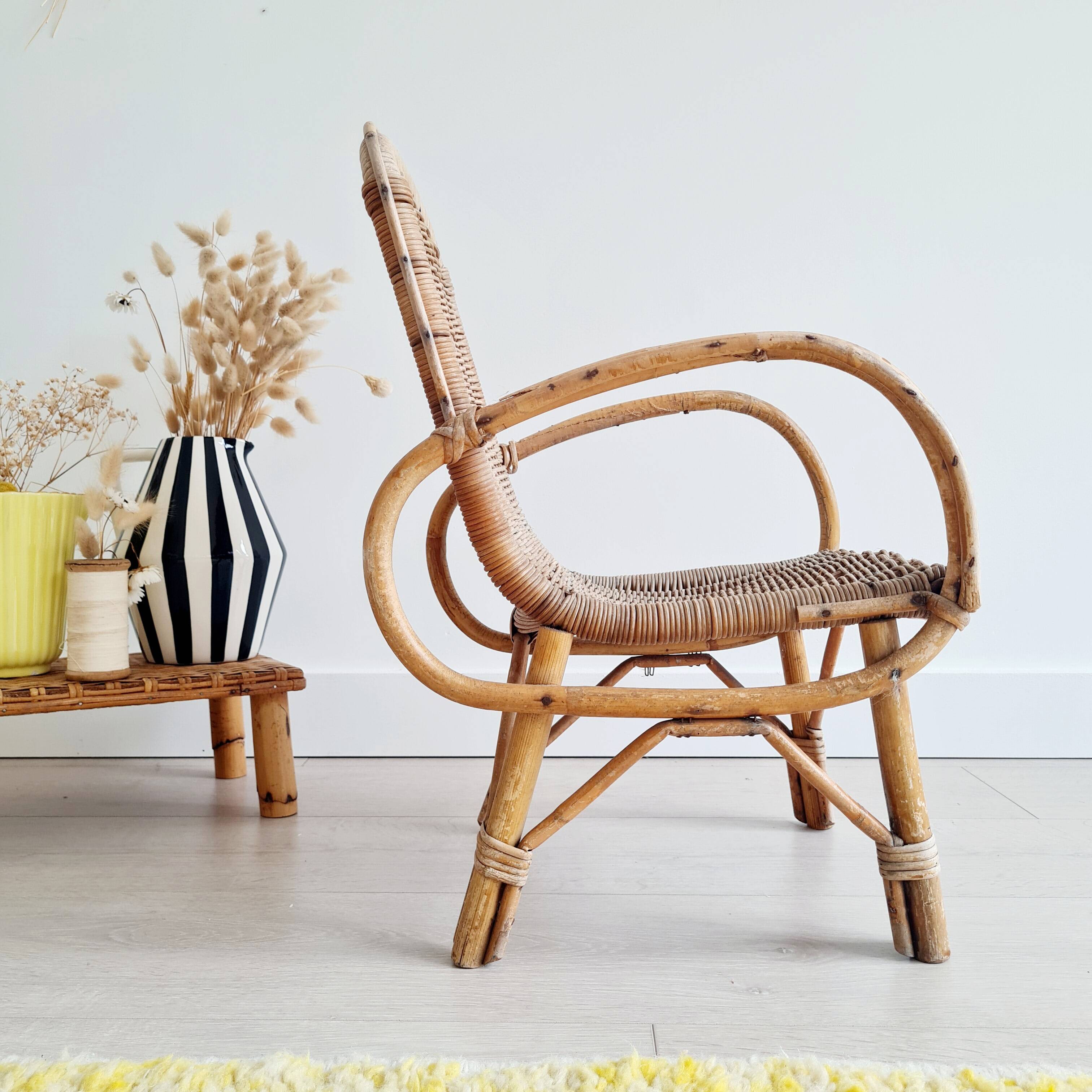 Fauteuil ancien enfant en rotin