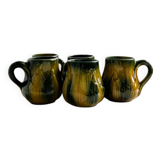 5 cups in ceramic.