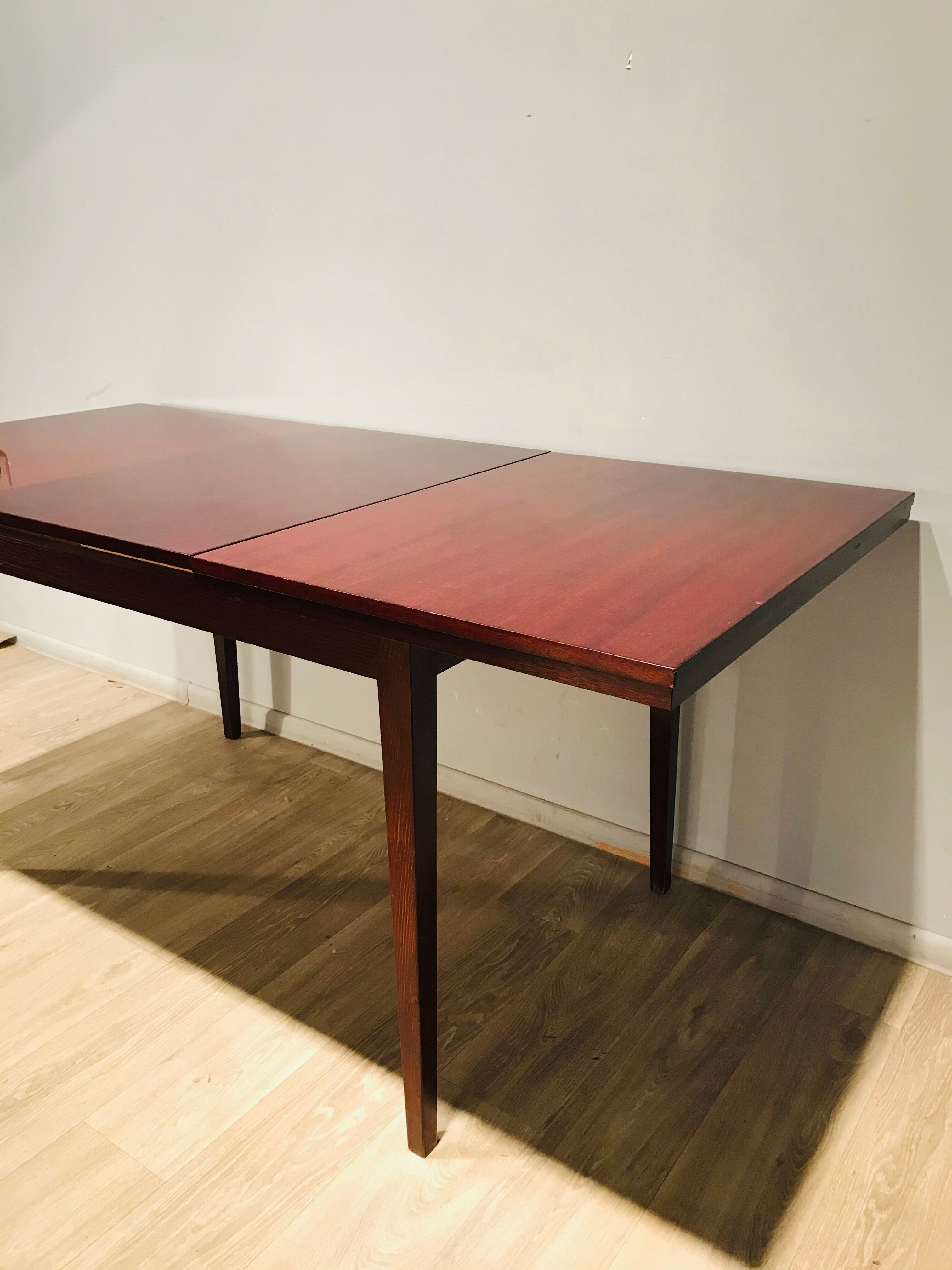 Table extensible acajou bois de rose Ton 60 '