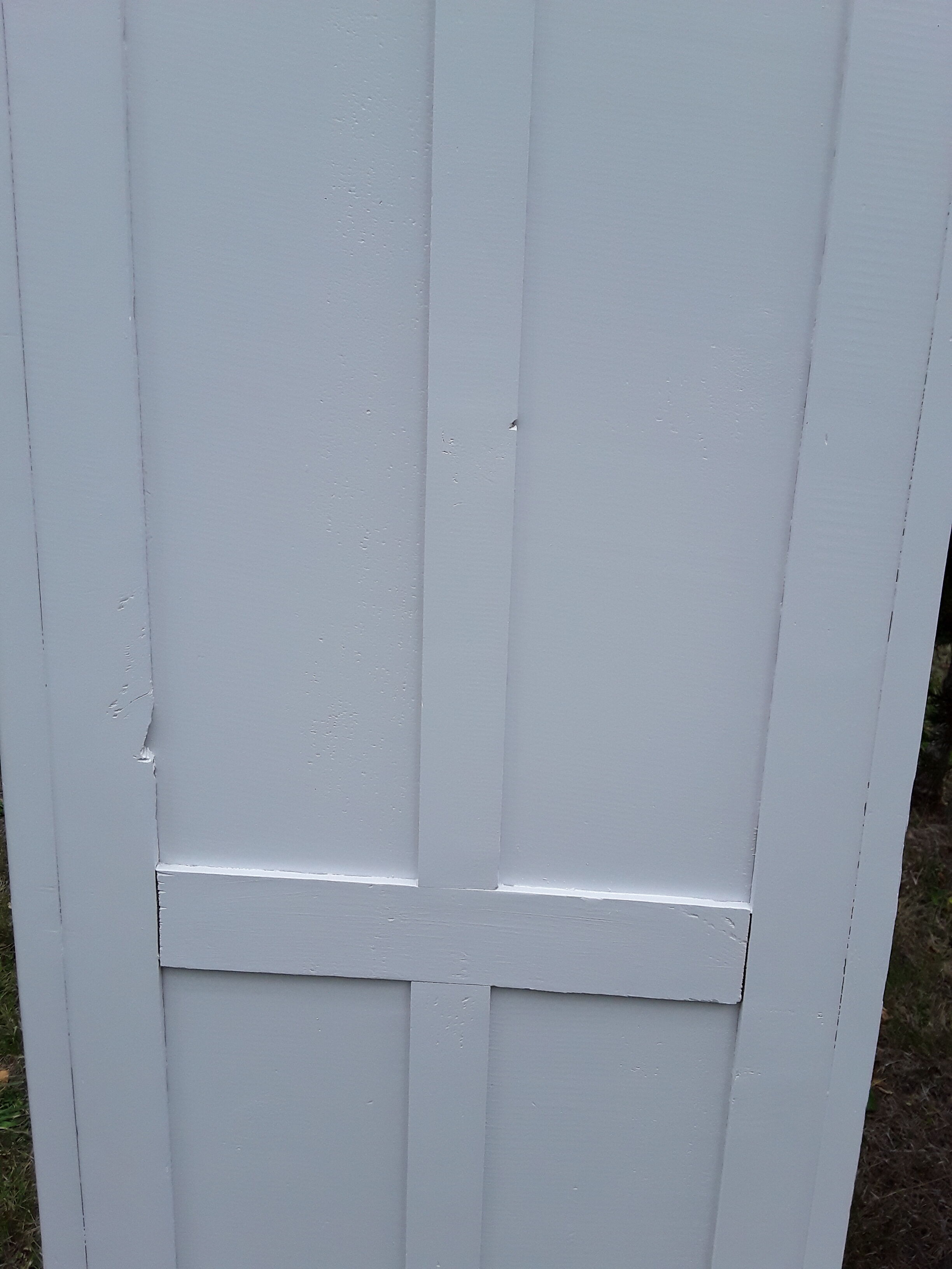 Paris wardrobe white gray