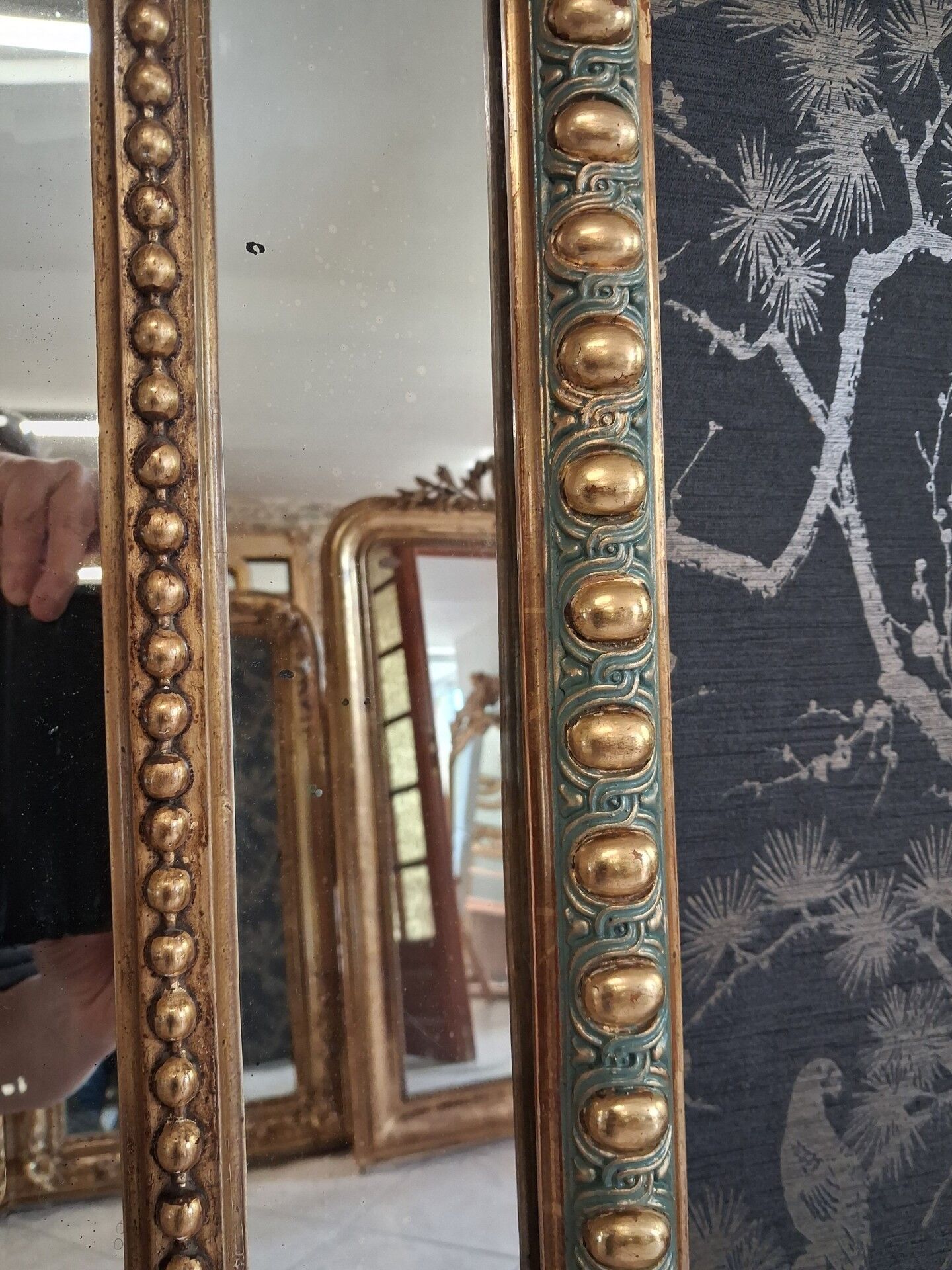 Mirror with shutters 144x83