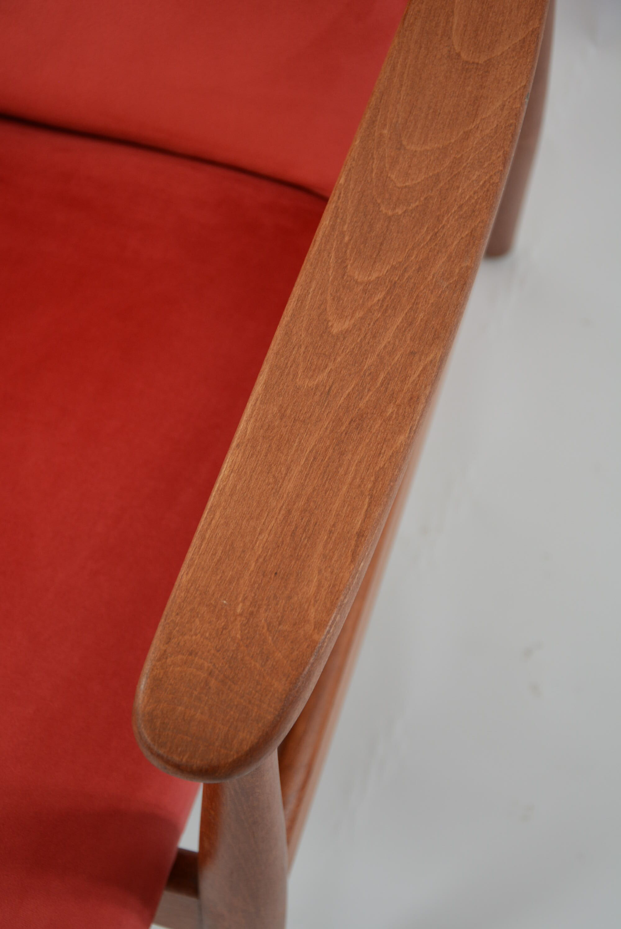 Wroclaw coral pink armchair