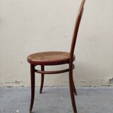 Pair of chairs Thonet n.  14 from 1861-1865, marked with a 1A label and a sun print