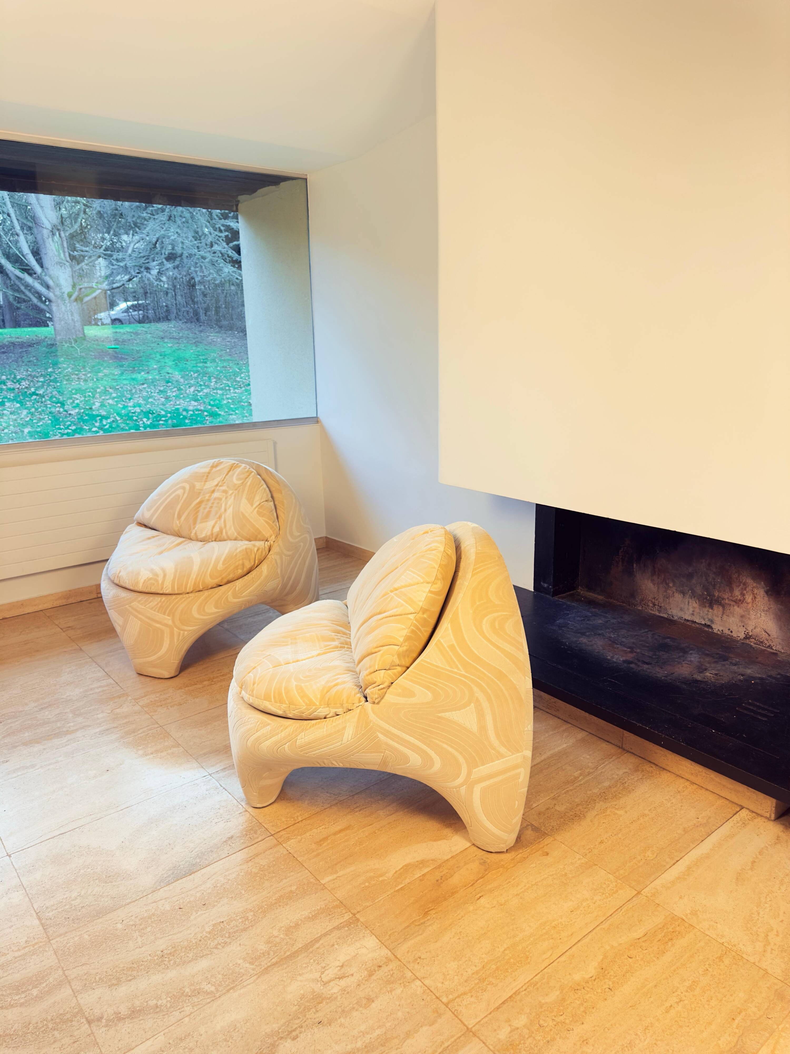 Pair of Sculptural Lounge Chairs by Luigi Colani, 1960s – Hermès Metaphores Silk