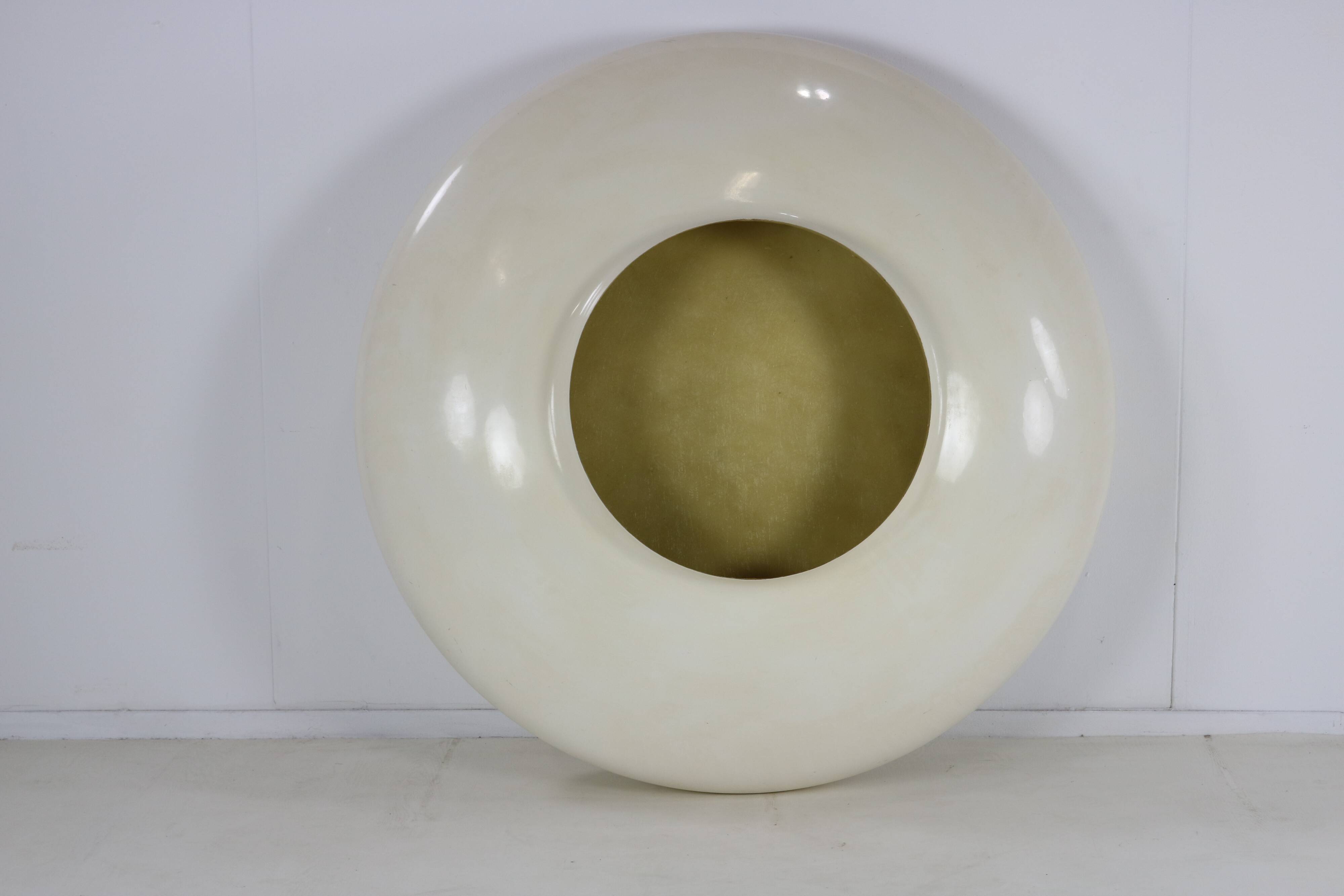 Seventies Italian design UFO coffee table by Astarte Milano