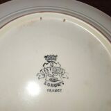 Faience plate in Longwy enamels signed Léa Valenti representing Fruits
