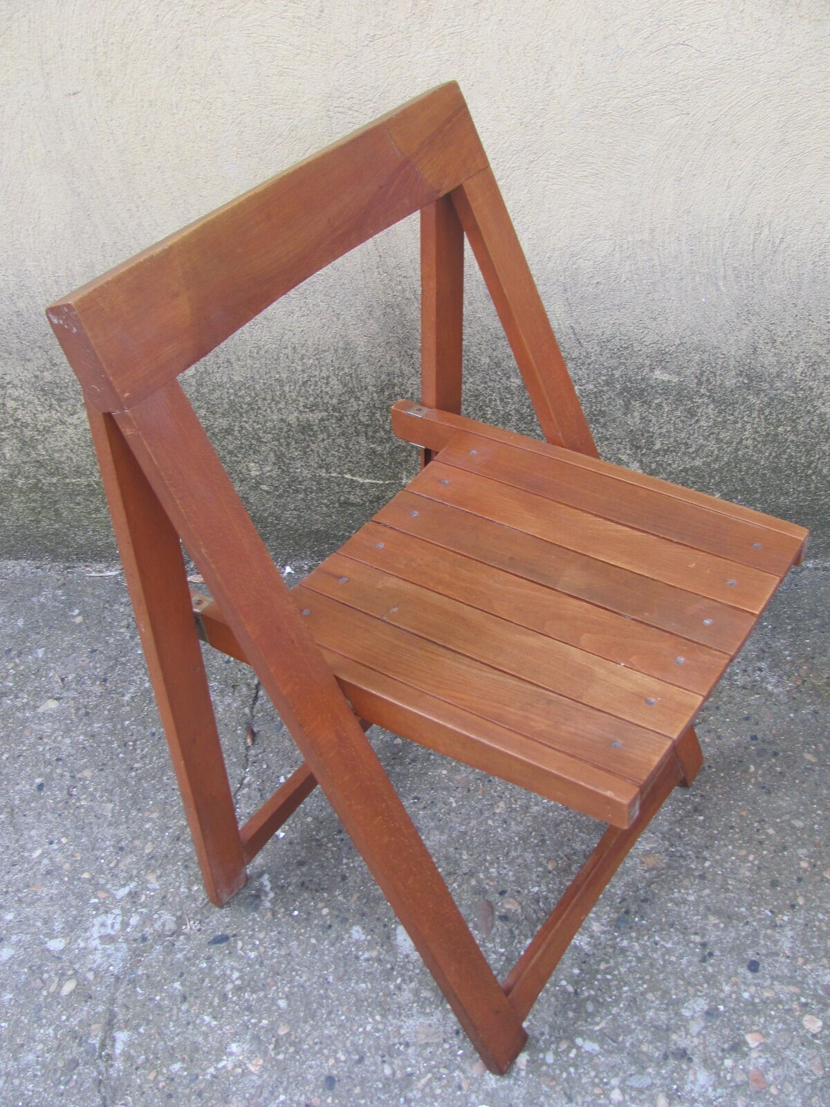 Folding chair