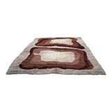 Vintage carpet Pop 1970