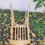 Fauteuil de bistrot pouvant servir de chaise de bureau