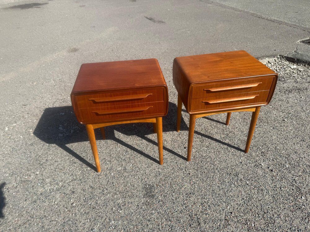Tables de chevet en teck avec pieds en chêne attribuées à Johannes Andersen, 1964, lot de 2