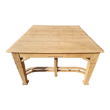 Extendable oak table