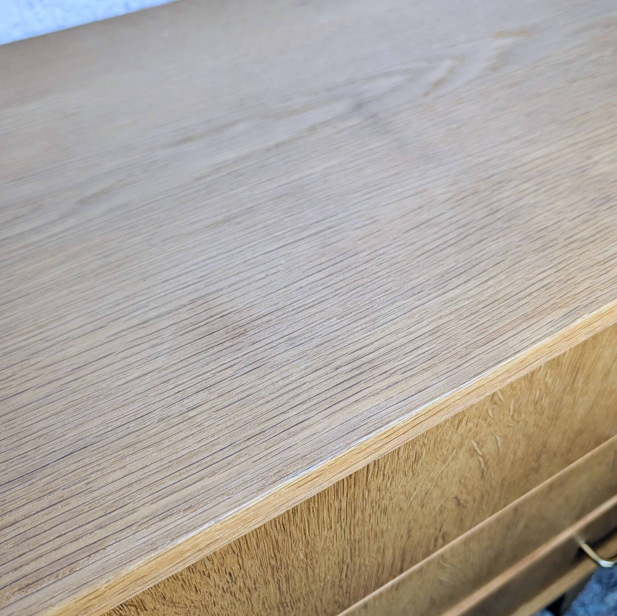 Vintage chest of drawers with 3 drawers